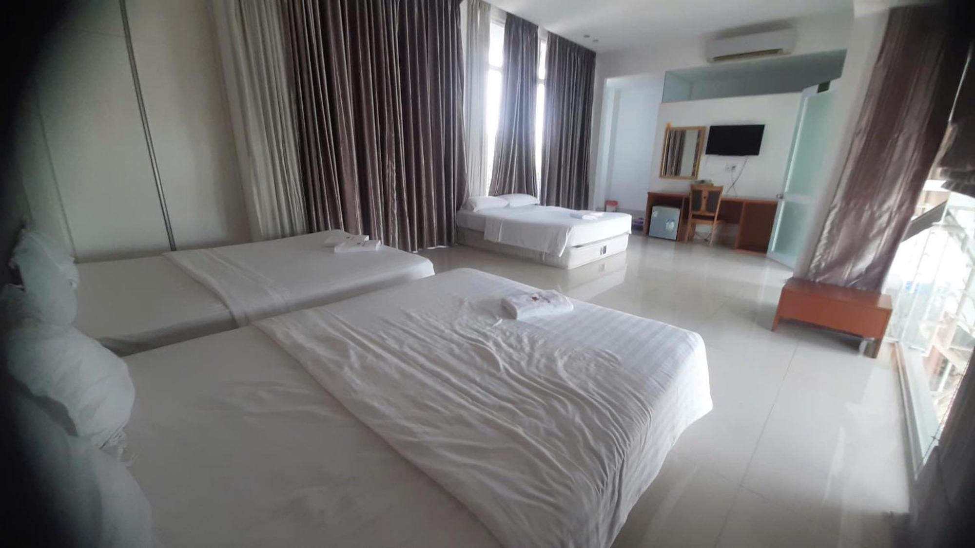 Mekong Hotel & Restaurant Ben Tre Buitenkant foto