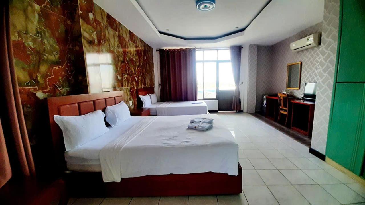 Mekong Hotel & Restaurant Ben Tre Buitenkant foto