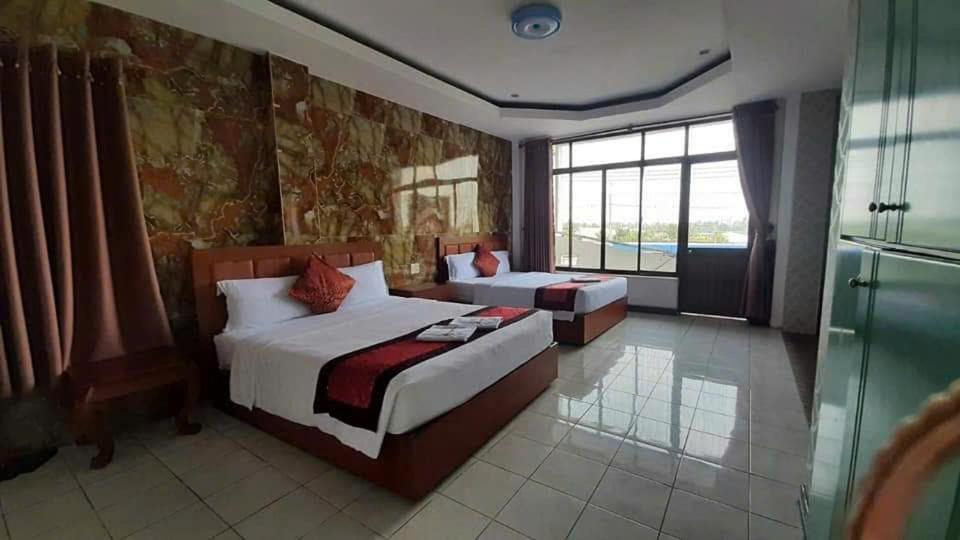 Mekong Hotel & Restaurant Ben Tre Buitenkant foto