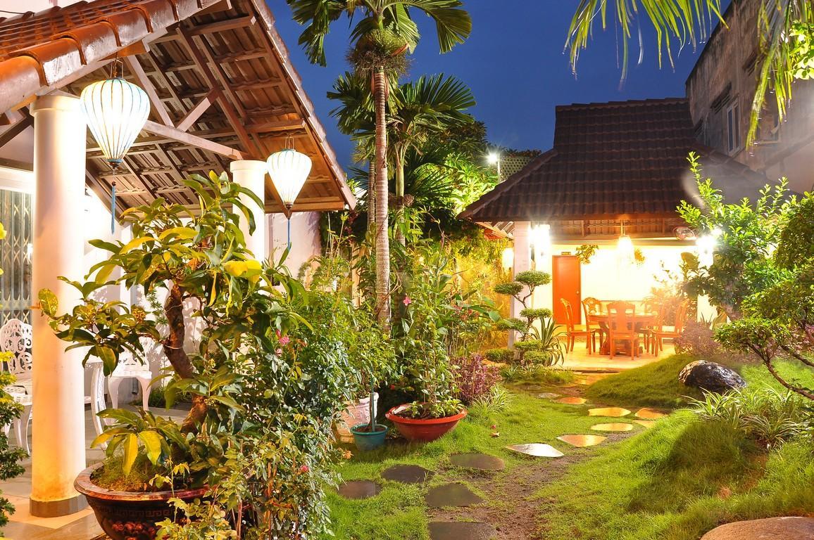 Mekong Hotel & Restaurant Ben Tre Buitenkant foto